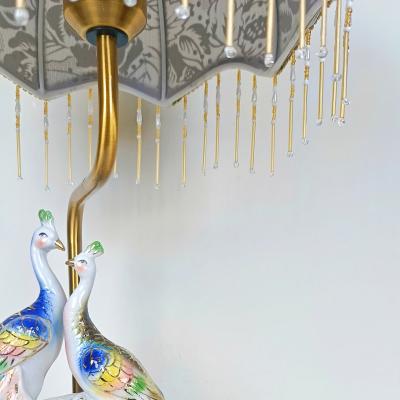 ĐÈN BÀN TRANG TRÍ NHÀ CỬA CAO CẤP - CHIM CÔNG